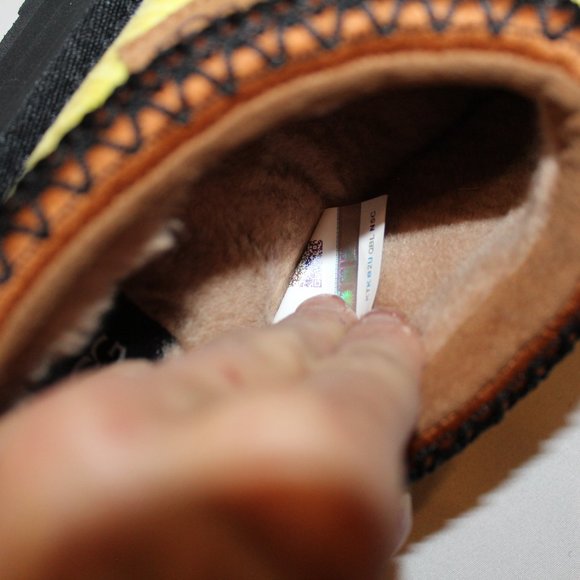 NIB UGG TAZZ‎ PRIDEPOP PLATFORM SHEARLING LINED SLIPPERS - Picture 6 of 8